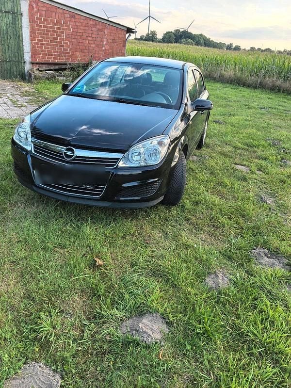 Schwarz Gebraucht 2007 Opel Astra Kleinwagen | 1.000 € (Superpreis) - Bild 1/4