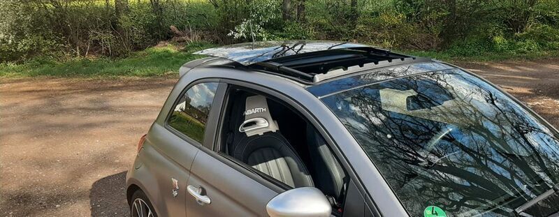 Grau Gebraucht 2021 Abarth 595 Turismo Kleinwagen | 18.900 € (Guter Preis) - Bild 1/4