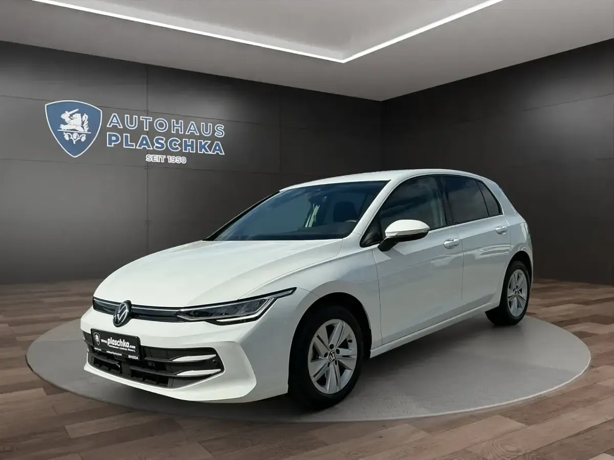 Gebraucht VW Golf VIII Life 116 PS (85 kW) 2025