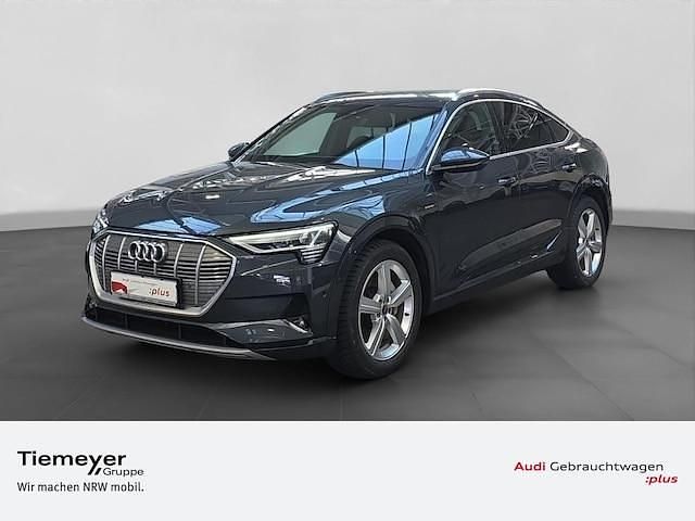 Manhattangrau metallic Gebraucht 2023 Audi e-tron Sportback Advanced Plus SUV | 36.050 € (Superpreis) - Bild 1/4