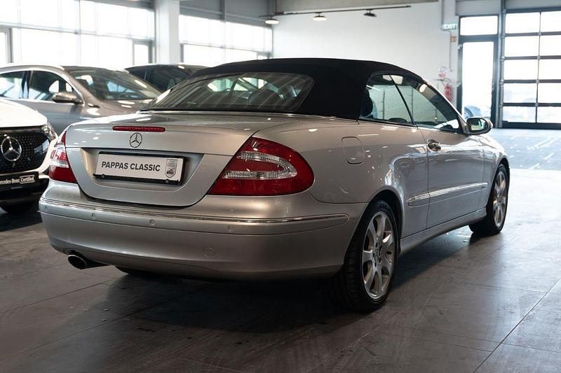 Gebraucht Mercedes CLK500 306 PS (225 kW) 2003 Silber Cabrio