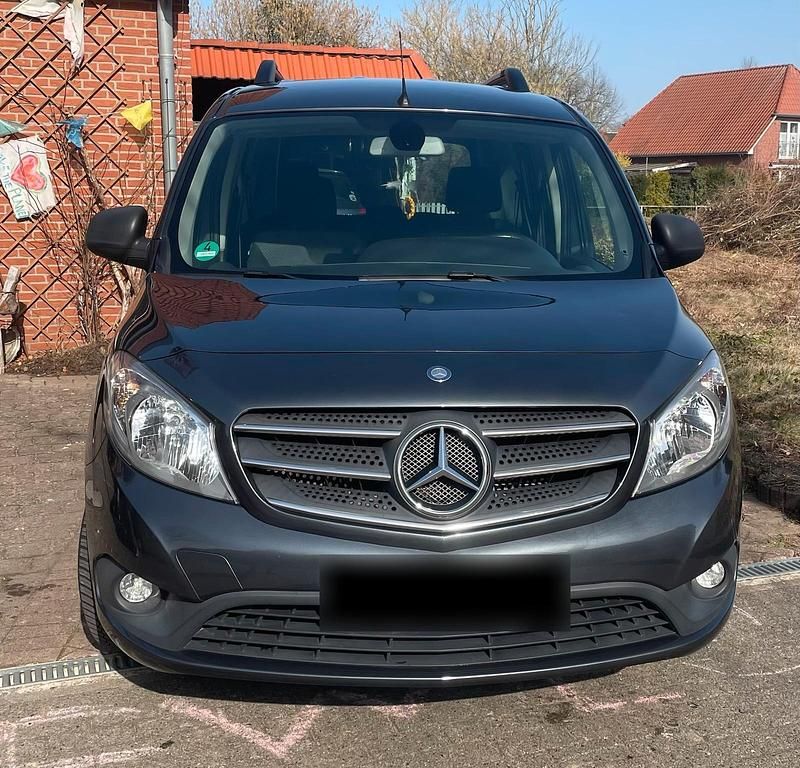Gebraucht Mercedes Citan 111 110 PS (80 kW) 2016 Grau Kombi