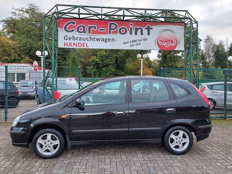 Black (m) Gebraucht 2004 Nissan Almera Tino Acenta+ Van / Kleinbus | 1.395 € (Guter Preis) - Bild 1/4