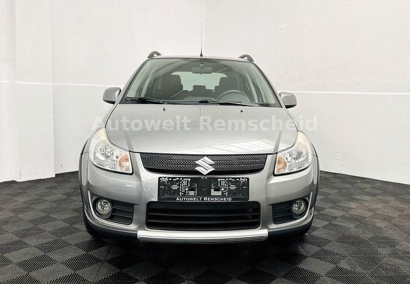 Gebraucht Suzuki SX4 107 PS (78 kW) 2006 Grau Kleinwagen
