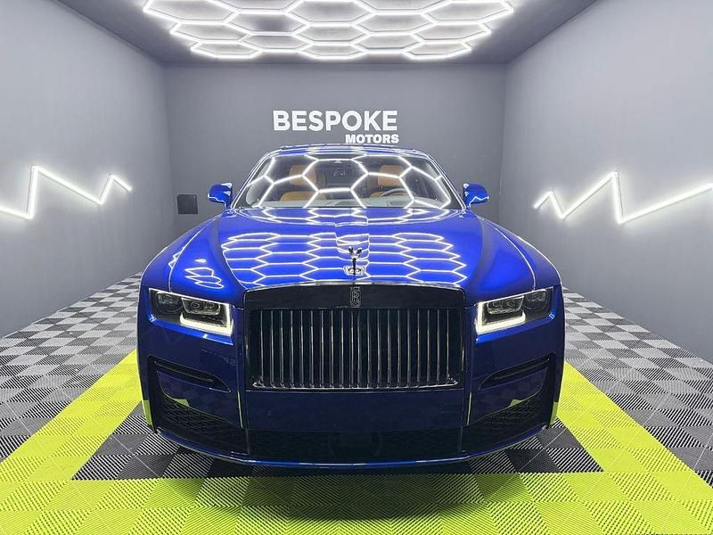 Blau Gebraucht 2024 Rolls Royce Ghost Limousine | 329.000 € (Superpreis) - Bild 1/4