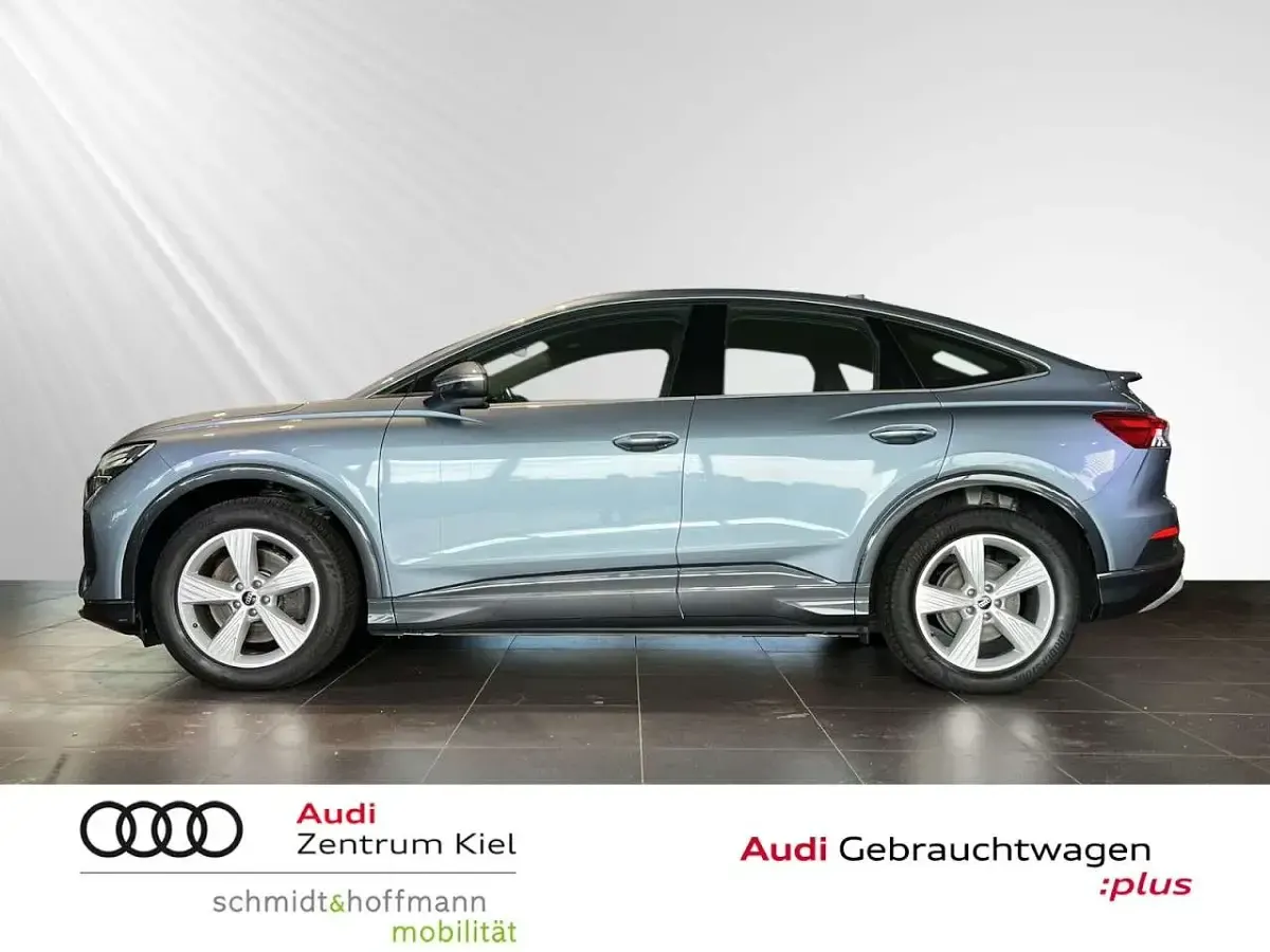 Gebraucht Audi Q4 e-tron 219 kW (299 PS) 2022 Geysirblau SUV