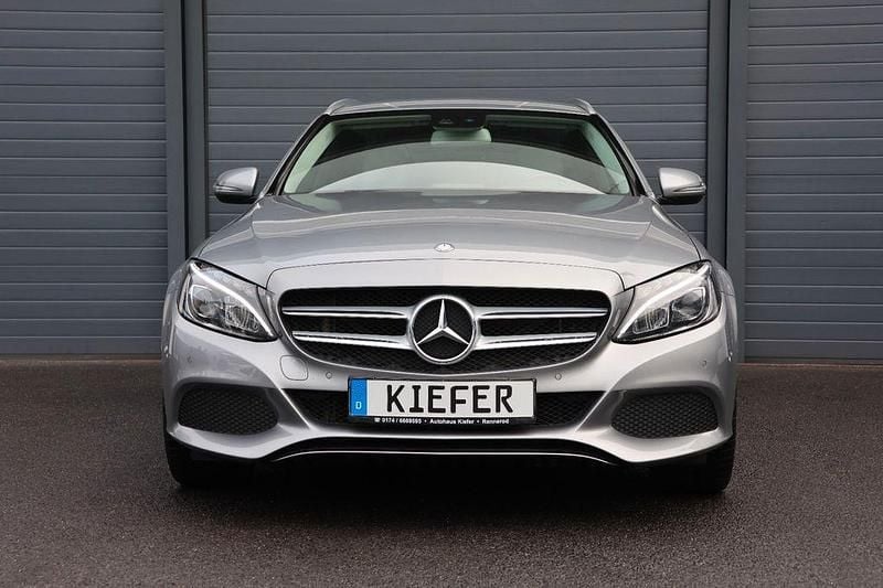 Gebraucht Mercedes C400 333 PS (244 kW) 2015 Silber Kombi