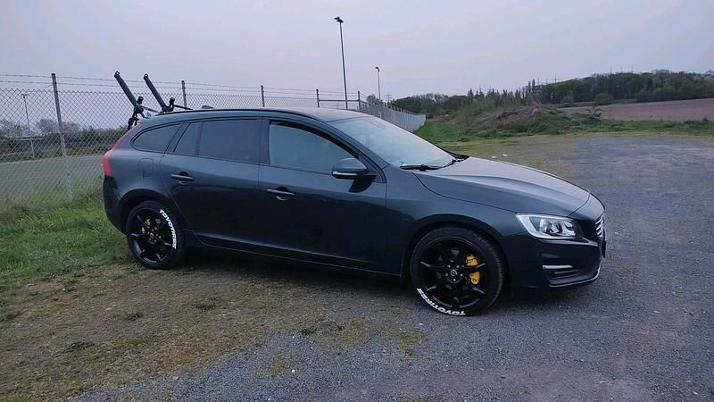 Gebraucht Volvo V60 163 PS (119 kW) 2013 Kombi