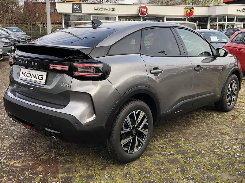 Neu Citroën C4 131 PS (96 kW) 2025 Grau SUV