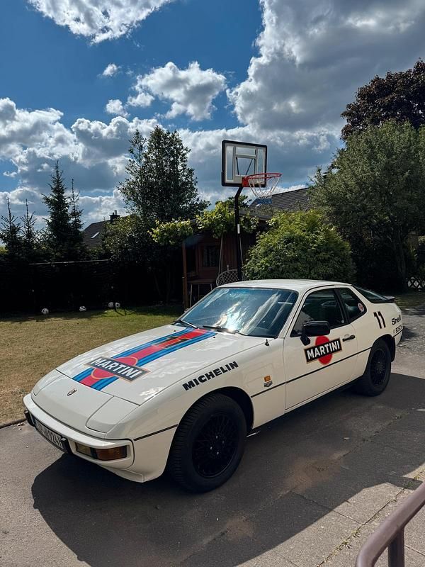 Weiß Gebraucht 1983 Porsche 924 Coupé | 7.924 € - Bild 1/4