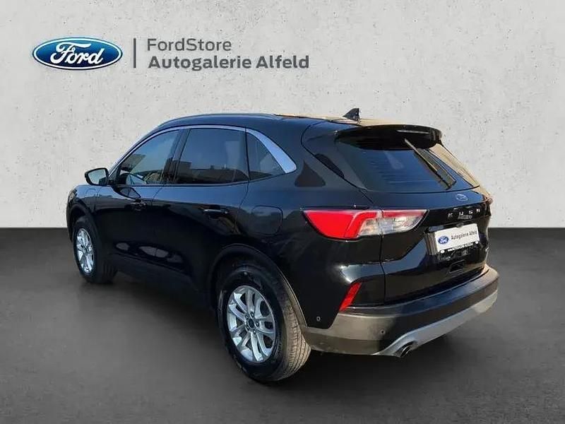 Usata Ford Kuga Titanium 224 CV (164 kW) 2022 Nero SUV