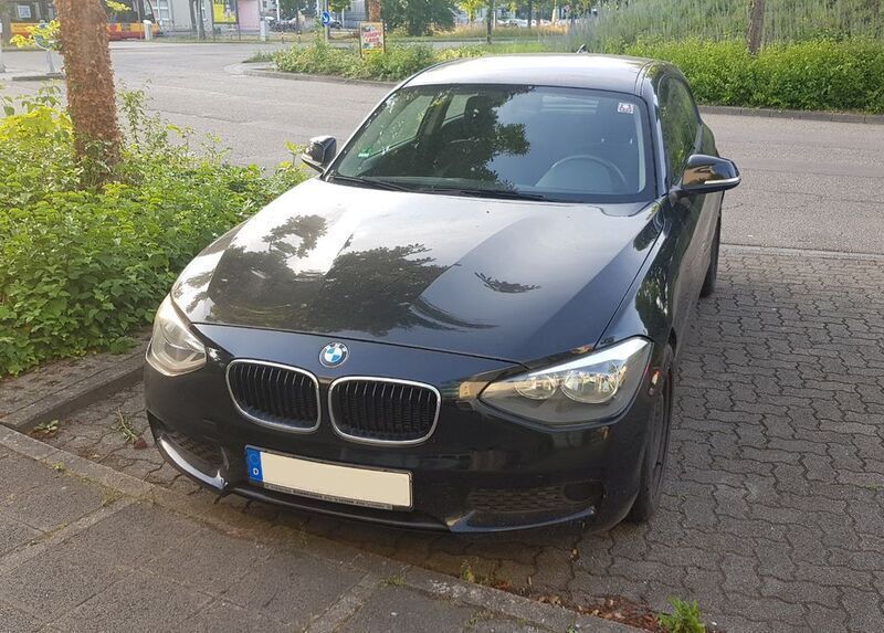 Schwarz Gebraucht 2013 BMW 116 Kleinwagen | 5.600 € (Superpreis) - Bild 1/4