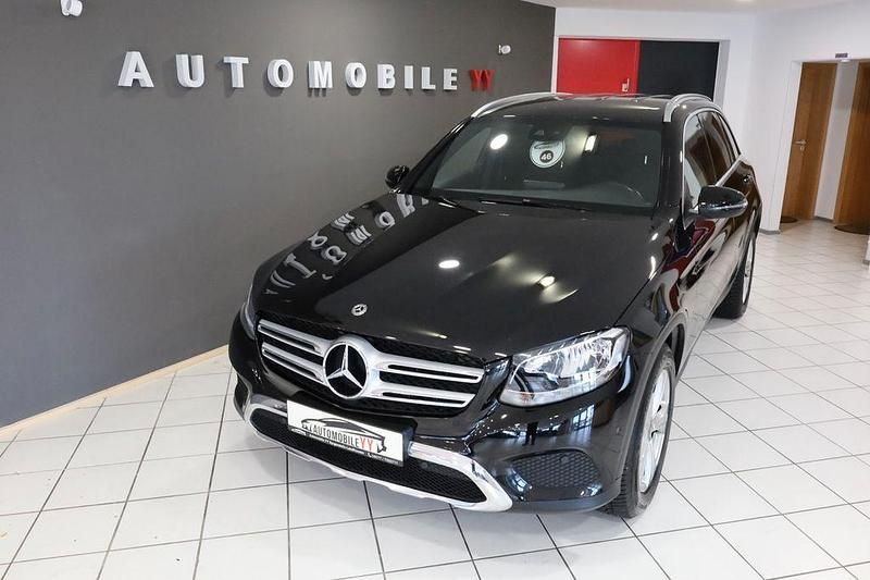 Schwarz Gebraucht 2017 Mercedes GLC350 Exclusive SUV | 24.990 € (Superpreis) - Bild 1/4