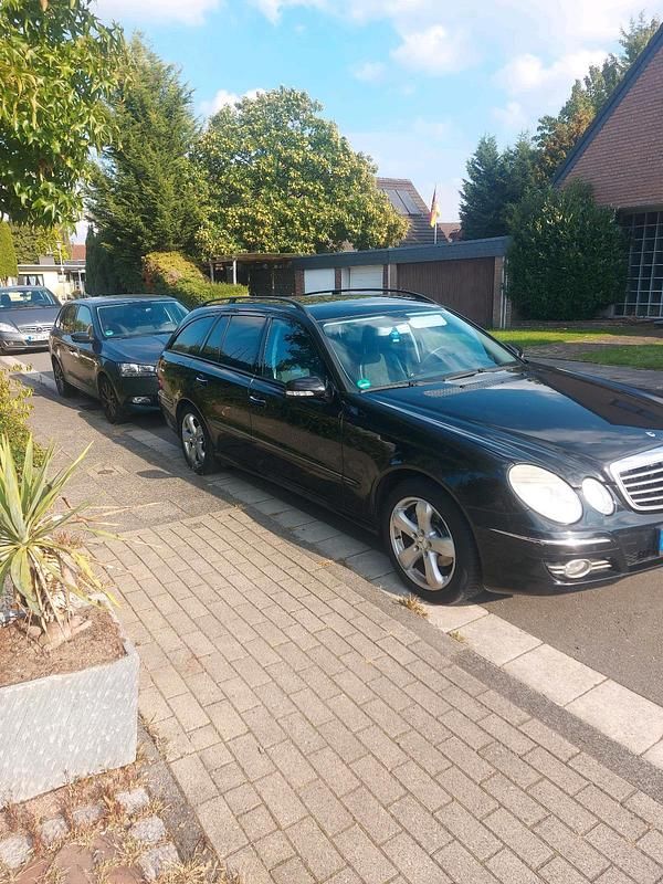 Schwarz Gebraucht 2007 Mercedes E280 Kombi | 2.550 € (Superpreis) - Bild 1/4