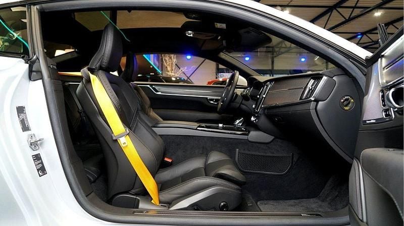 Gebraucht Polestar 1 Performance 609 PS (447 kW) 2020 Weiß Coupé