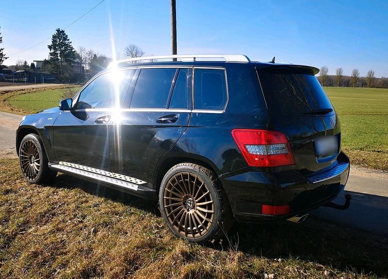 Gebraucht Mercedes GLK220 170 PS (125 kW) 2011 Schwarz SUV