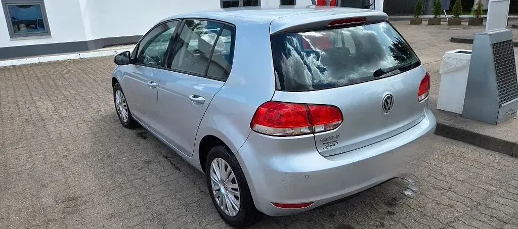 Gebraucht VW Golf VI Trendline 80 PS (58 kW) 2009 Silber Limousine
