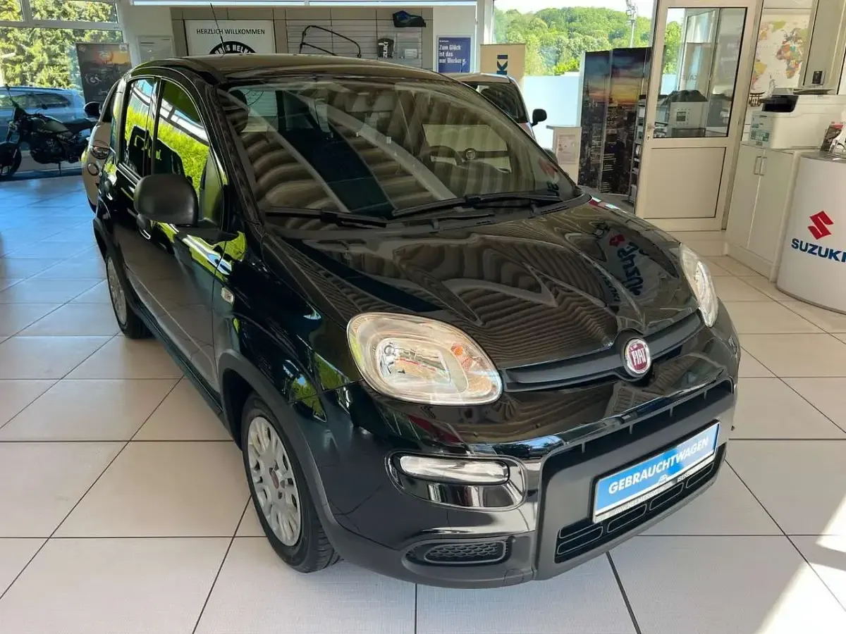 Gebraucht Fiat Panda 69 PS (50 kW) 2024 Cinema schwarz Kleinwagen