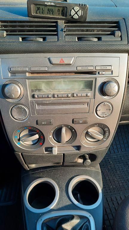 Gebraucht Mazda 2 86 PS (63 kW) 2008 Silber Kleinwagen