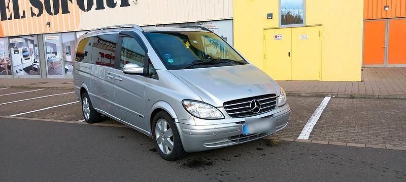 Silber Gebraucht 2007 Mercedes Viano Van / Kleinbus | 6.500 € (Superpreis) - Bild 1/4
