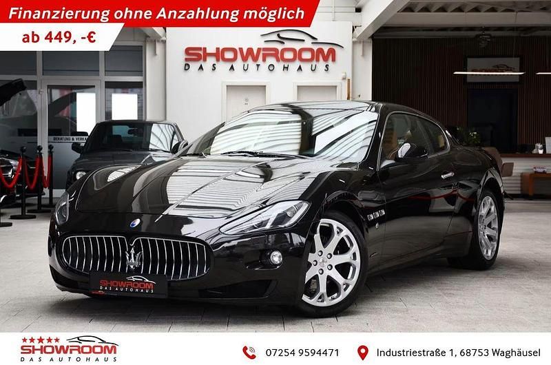 Schwarz ($2) Gebraucht 2014 Maserati Granturismo Coupé | 44.990 € - Bild 1/4