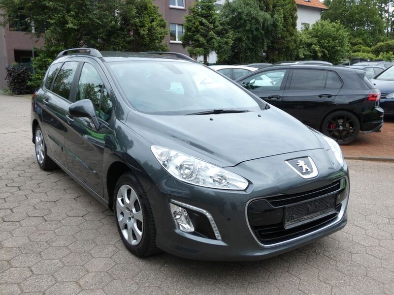 Gebraucht Peugeot 308 120 PS (88 kW) 2012 Lack grau shark/metalliclacki Kombi