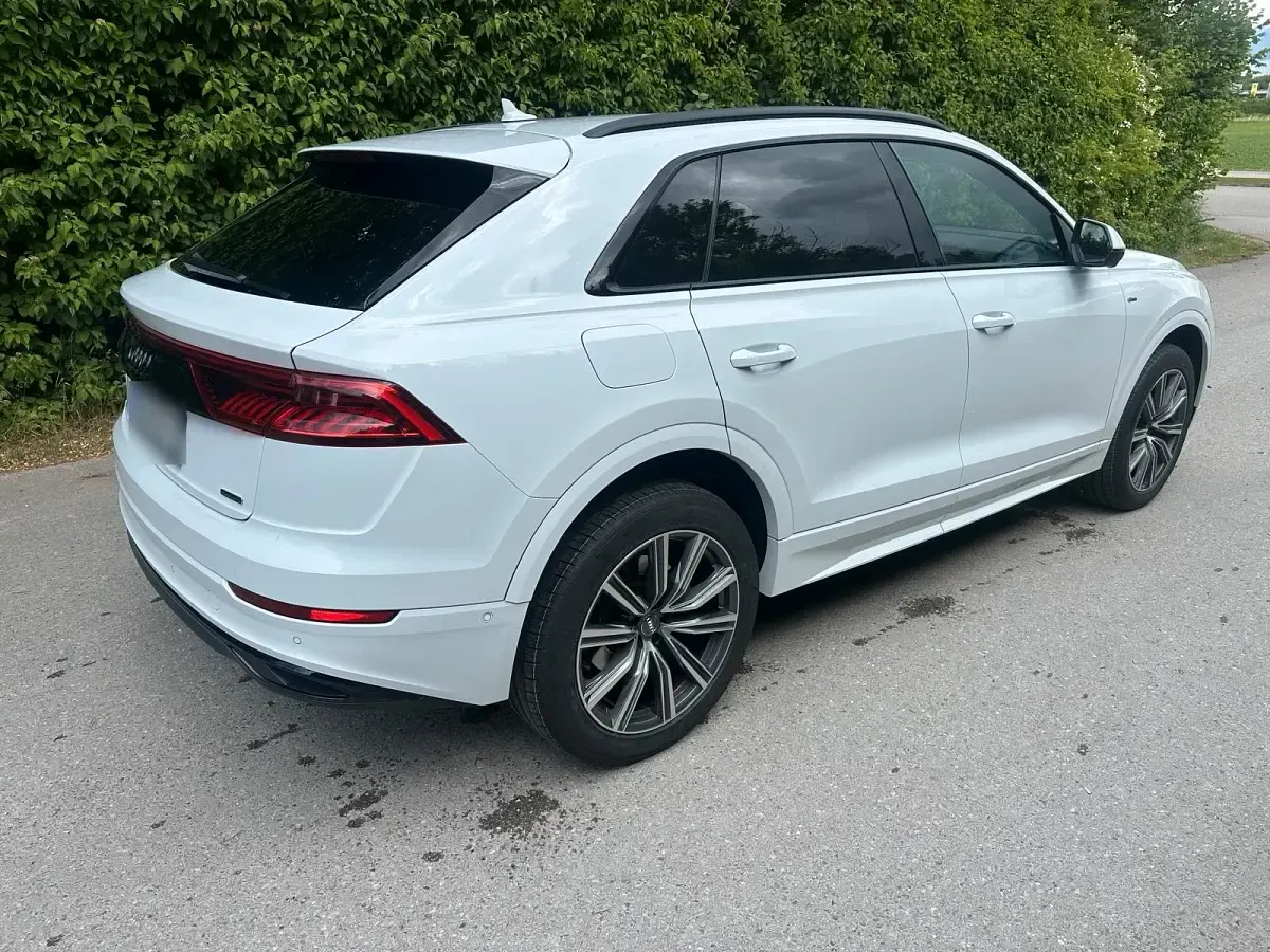 Gebraucht Audi Q8 Comfort 286 PS (210 kW) 2020 Weiß SUV