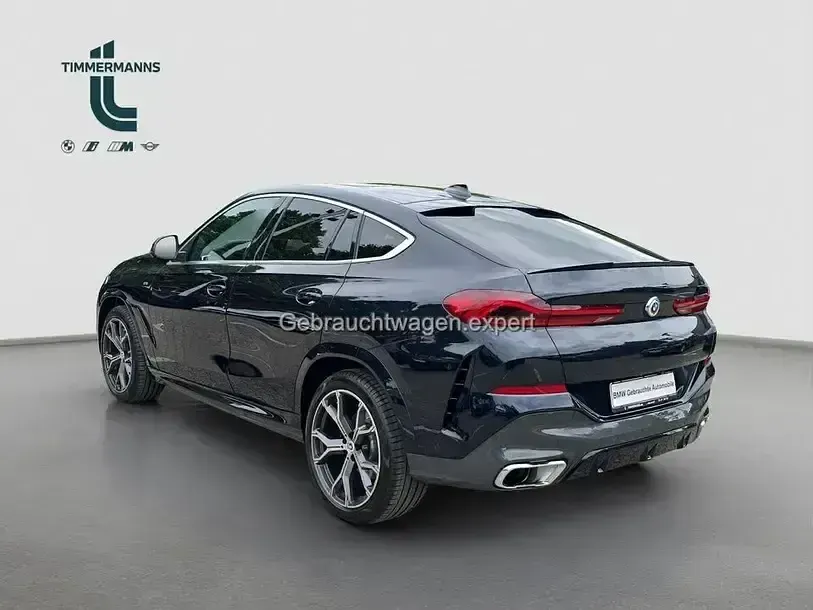 Gebraucht BMW X6 M Sport 298 PS (219 kW) 2023 M carbonschwarz (metallic) SUV