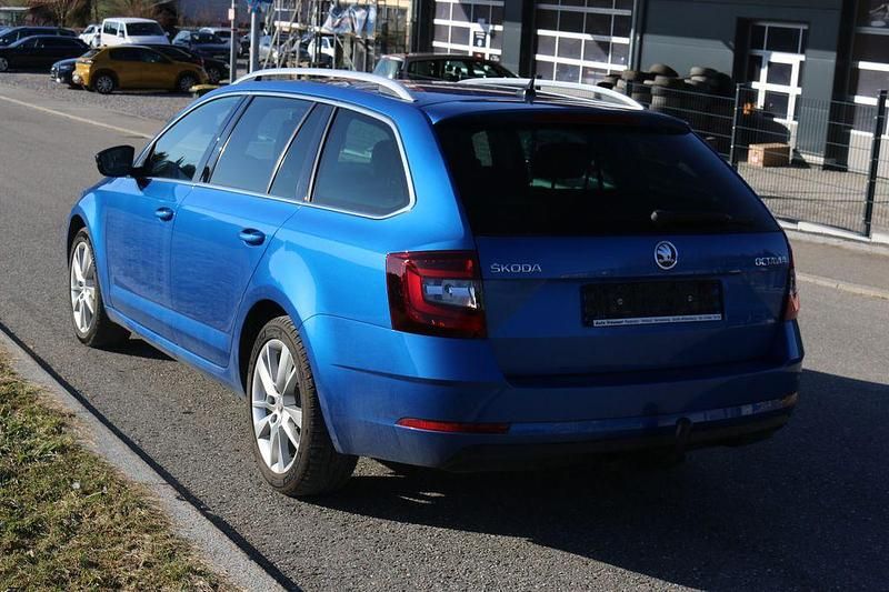 Gebraucht Skoda Octavia Ambition 150 PS (110 kW) 2019 Blau Kombi