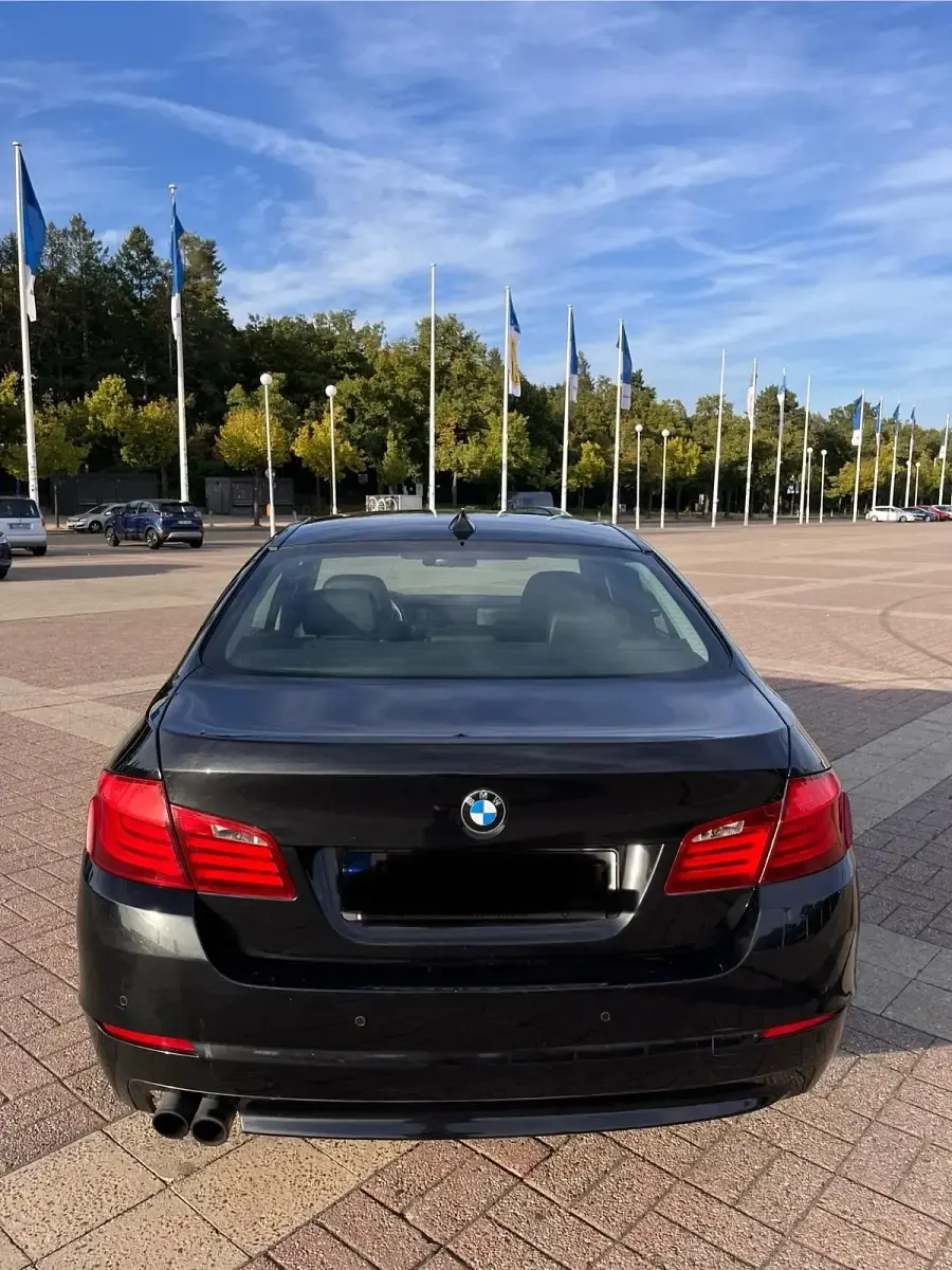 Gebraucht BMW 528 245 PS (180 kW) 2013 Schwarz Limousine