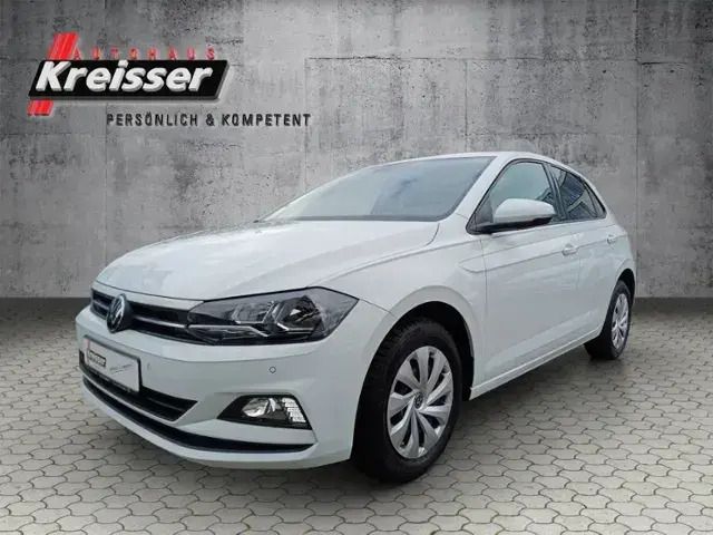 Gebraucht VW Polo Active 95 PS (69 kW) 2021 Weiß Kleinwagen