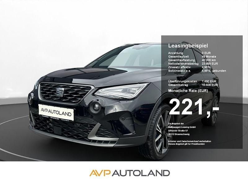 Mitternachtsschwarz Gebraucht 2024 Seat Arona FR SUV | 23.889 € (Teuer) - Bild 1/4