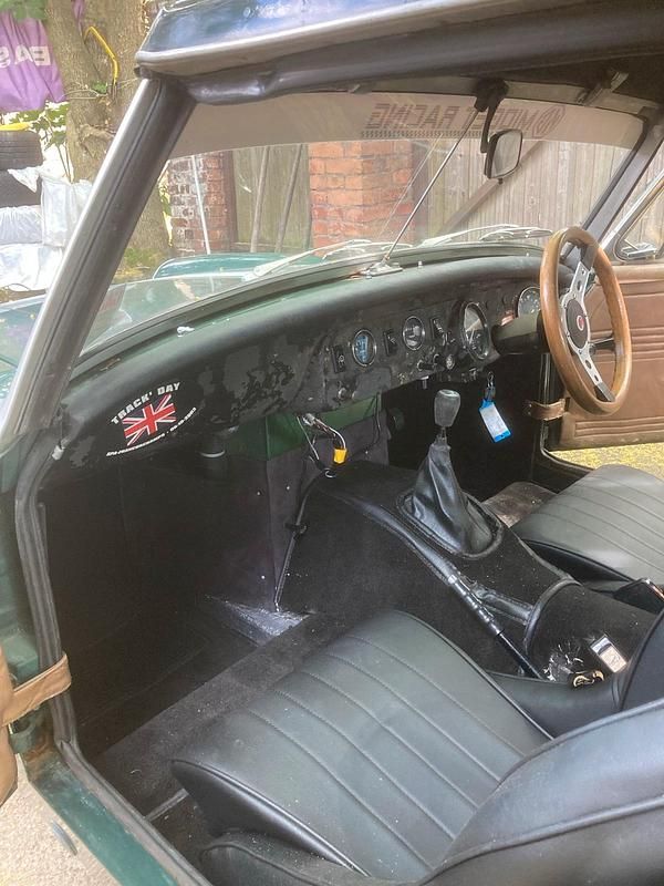 Second-hand MG 1500 1980 Verde Cabrio