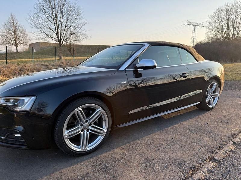 Schwarz Gebraucht 2012 Audi S5 Cabriolet Sport Cabrio | 20.900 € (Etwas zu teuer) - Bild 1/4
