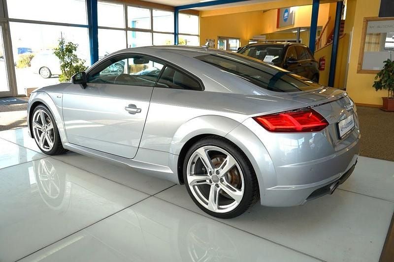 Gebraucht Audi TT S-Line 230 PS (169 kW) 2015 Silber Coupé