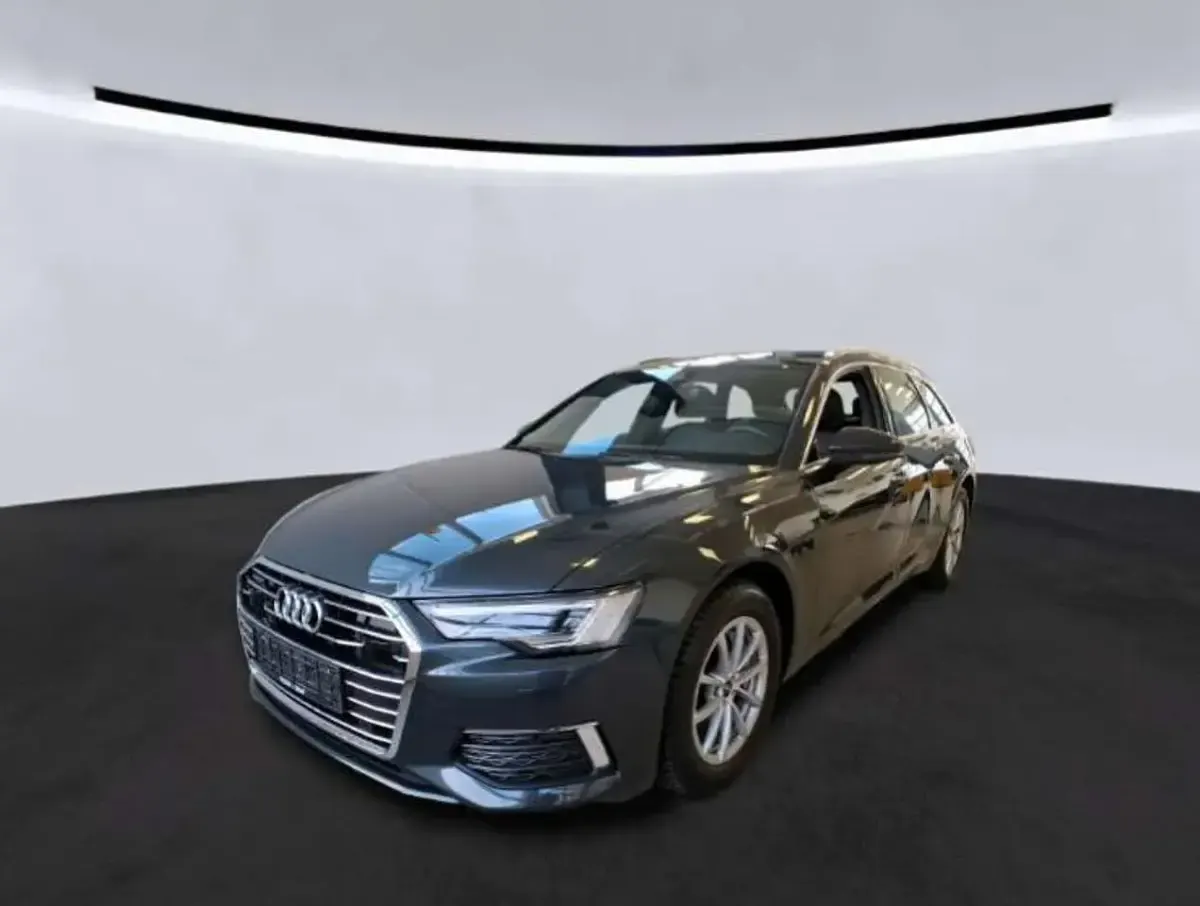 Używany Audi A6 Ambiente 265 KM (194 kW) 2023 Szary Kombi