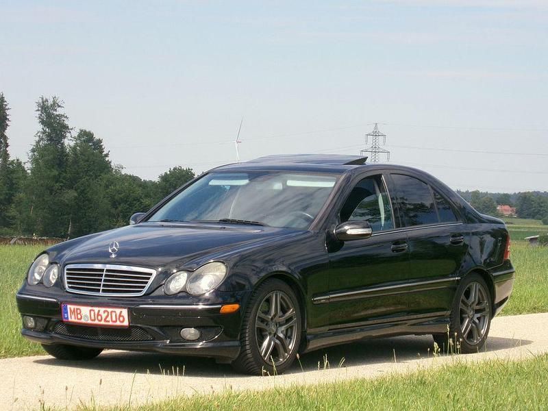 Schwarz Gebraucht 2007 Mercedes C230 Sport Edition Limousine | 6.980 € (Superpreis) - Bild 1/4