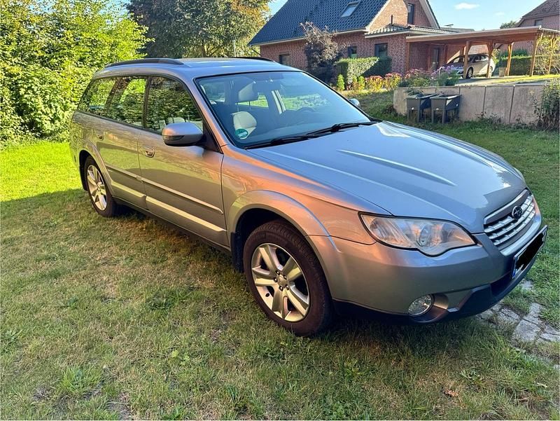 Gebraucht Subaru Outback 2008 Grün Kombi
