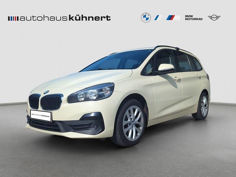 Schwarz Gebraucht 2018 BMW 218 Gran Tourer Sport Line Van / Kleinbus | 6.700 € (Superpreis) - Bild 1/4
