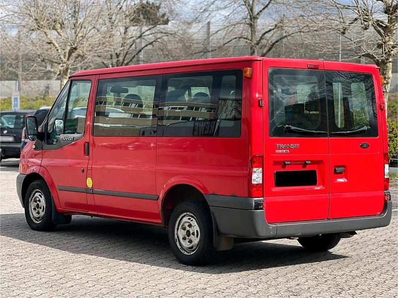 Gebraucht Ford Transit Tourneo 90 PS (66 kW) 2011 Rot Van / Kleinbus