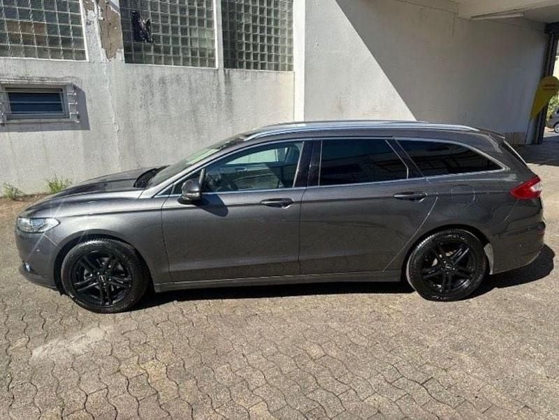 Grau Gebraucht 2017 Ford Mondeo Titanium Kombi | 7.750 € (Guter Preis) - Bild 1/4