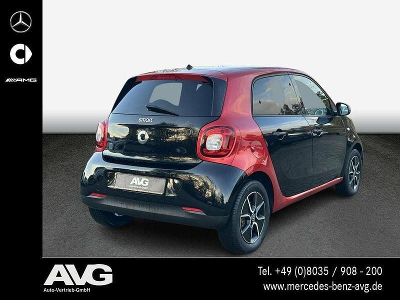 Gebraucht Smart ForFour Electric Drive 60 kW (82 PS) 2020 Schwarz Limousine