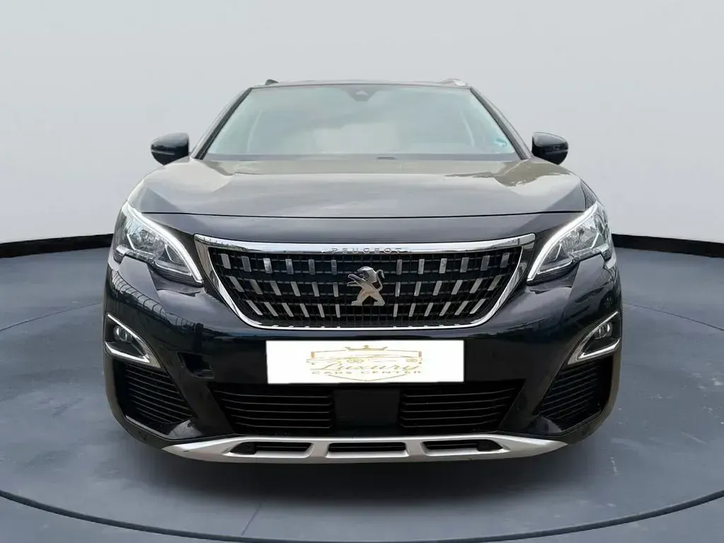 Gebraucht Peugeot 5008 Allure 131 PS (96 kW) 2020 Noir perla nera SUV