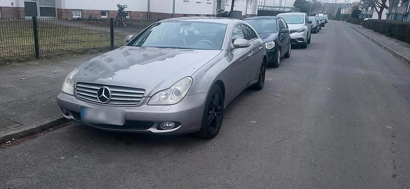 Gebraucht Mercedes CLS350 272 PS (200 kW) 2005 Grau Limousine