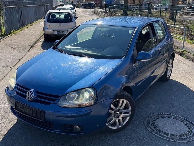 Gebraucht VW Golf V 140 PS (102 kW) 2007 Blau Limousine