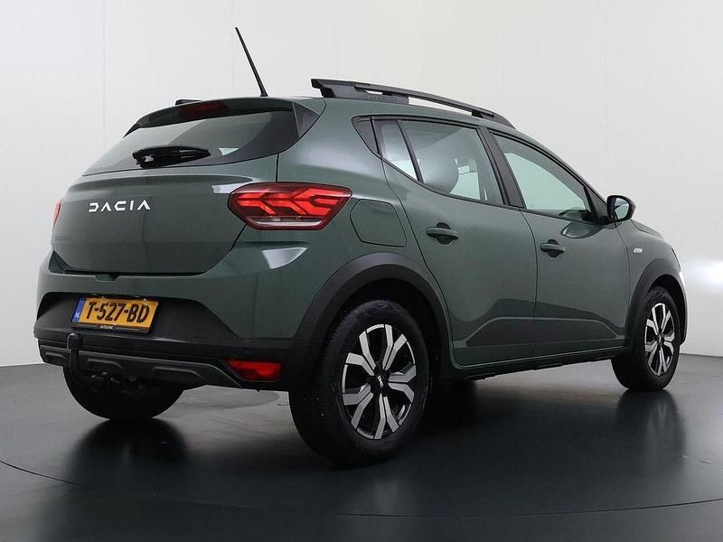 Gebraucht Dacia Sandero Expression 91 PS (66 kW) 2023 Grau Limousine