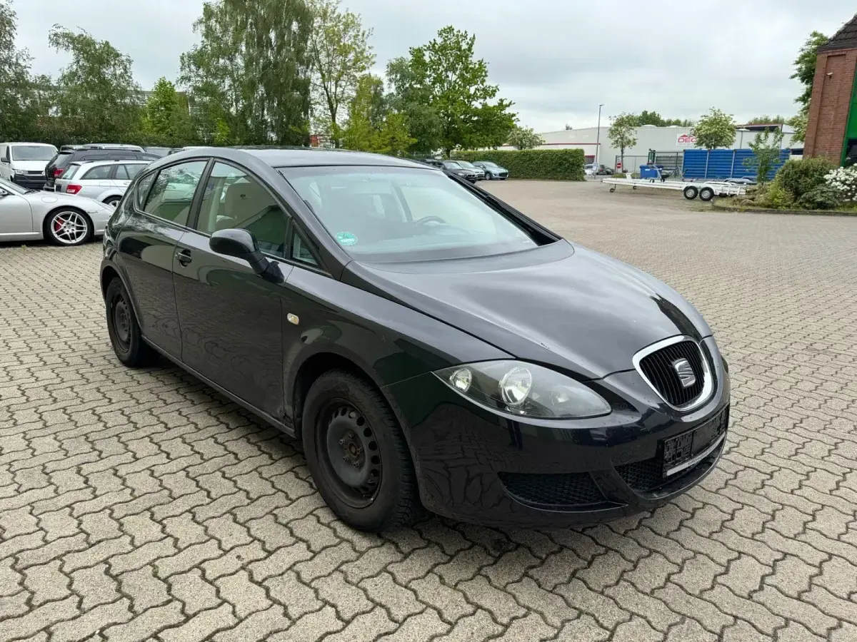 Używany Seat Leon Reference 102 KM (75 kW) 2007 Hatchback