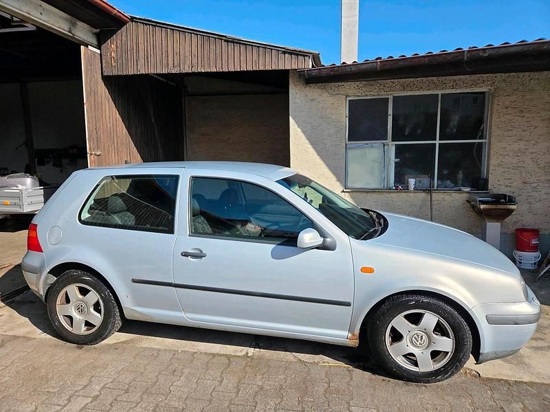 Gebraucht VW Golf IV 75 PS (55 kW) 1999 Grau Kleinwagen
