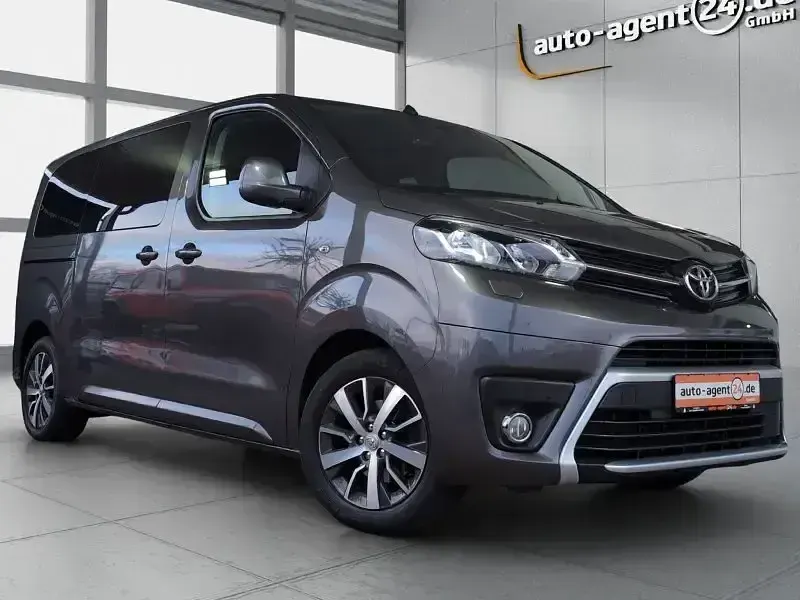 Gebraucht Toyota Proace Verso 177 PS (130 kW) 2020 Kombi