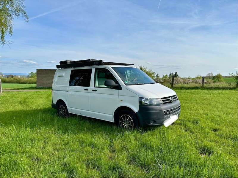 Weiß Gebraucht 2014 VW T5 Van | 27.000 € - Bild 1/4